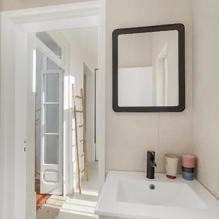 Casa Boma - Elegant And Charming - Alcantara V Apartment